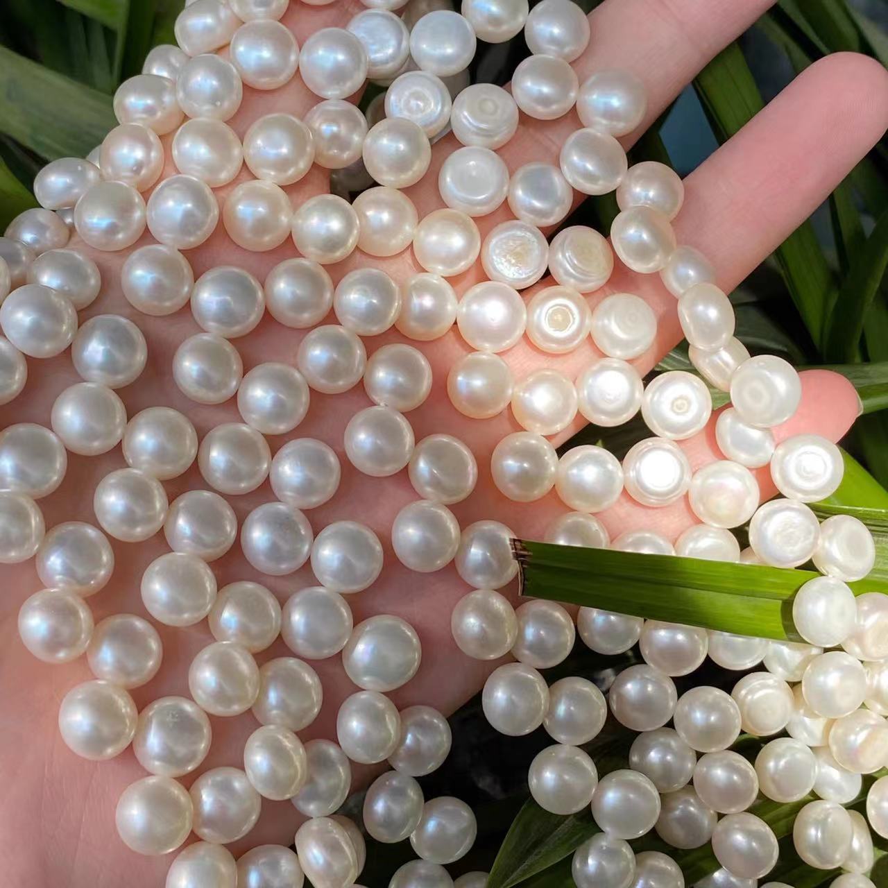 028.Jelly Beans (contain 8-10 pearls)